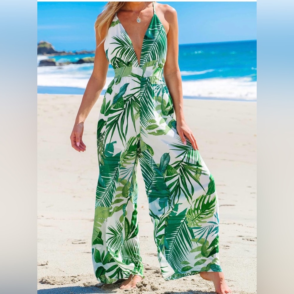 Cupshe Green & White Tropical Leaf Plunge Jumpsuit